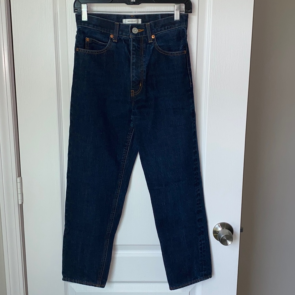 Moussy High Rise Tapered‎ Jeans In Dark Blue